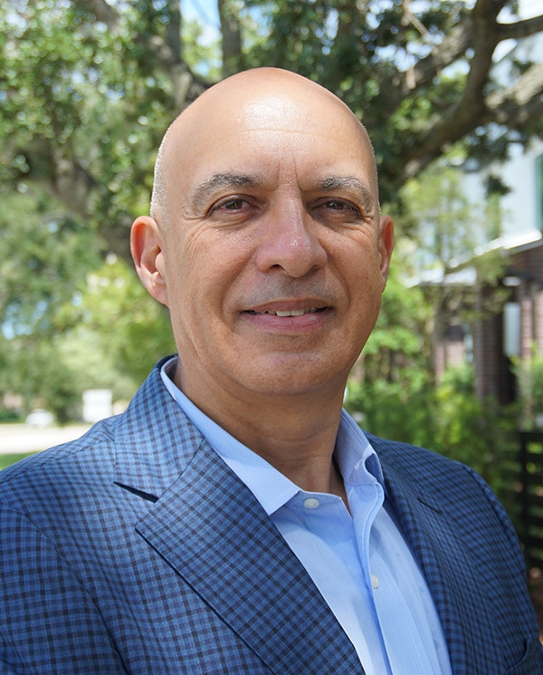 Juan florez headshot